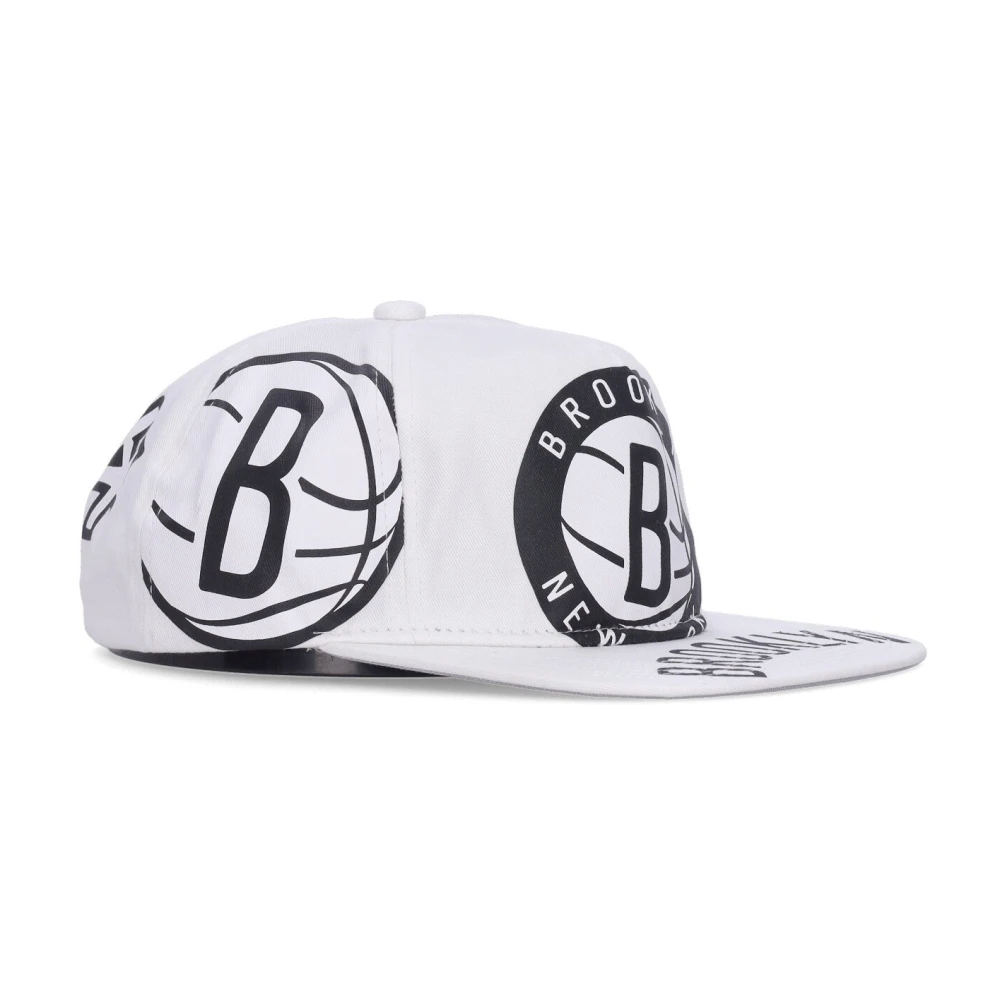 Mitchell & Ness NBA Platte Klep Pet Brooklyn Nets White Heren
