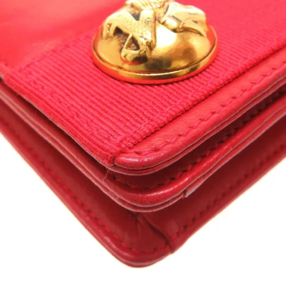 Salvatore Ferragamo Pre-owned Leather shoulder-bags Red Dames
