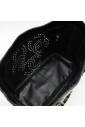 bolso-de-cuero-patentado-de-segunda-mano-diseno-perforado