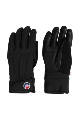 glacier-w-gloves