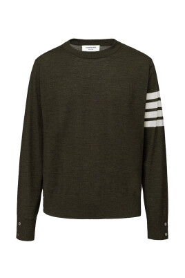 crew-neck-sweater