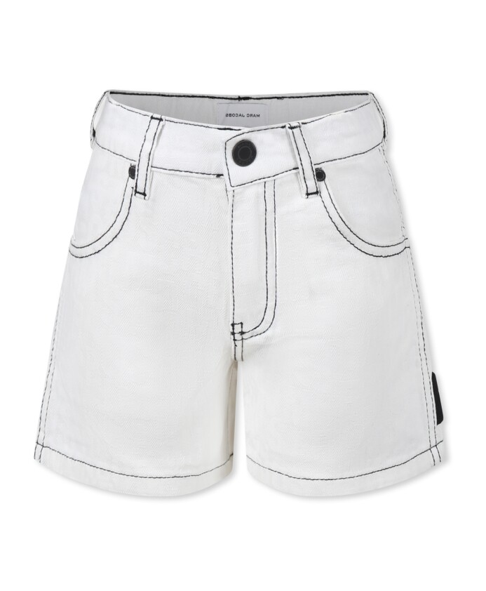 white-casual-cotton-shorts-with-logo