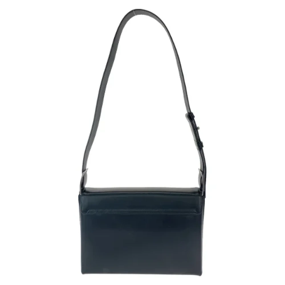 Salvatore Ferragamo Pre-owned Leather shoulder-bags Black Dames