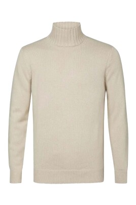 beige-stylish-model