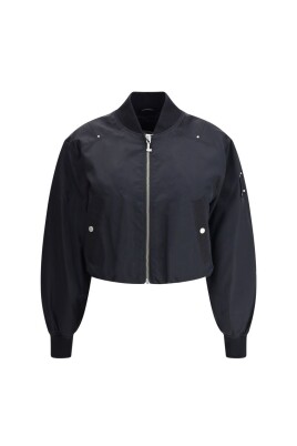 veste-urbaine-a-cotes-avec-patch-metallique