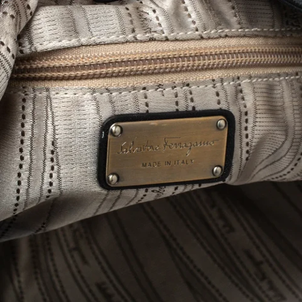 Salvatore Ferragamo Pre-owned Leather totes Black Dames