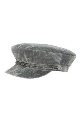velvet-brest-cap