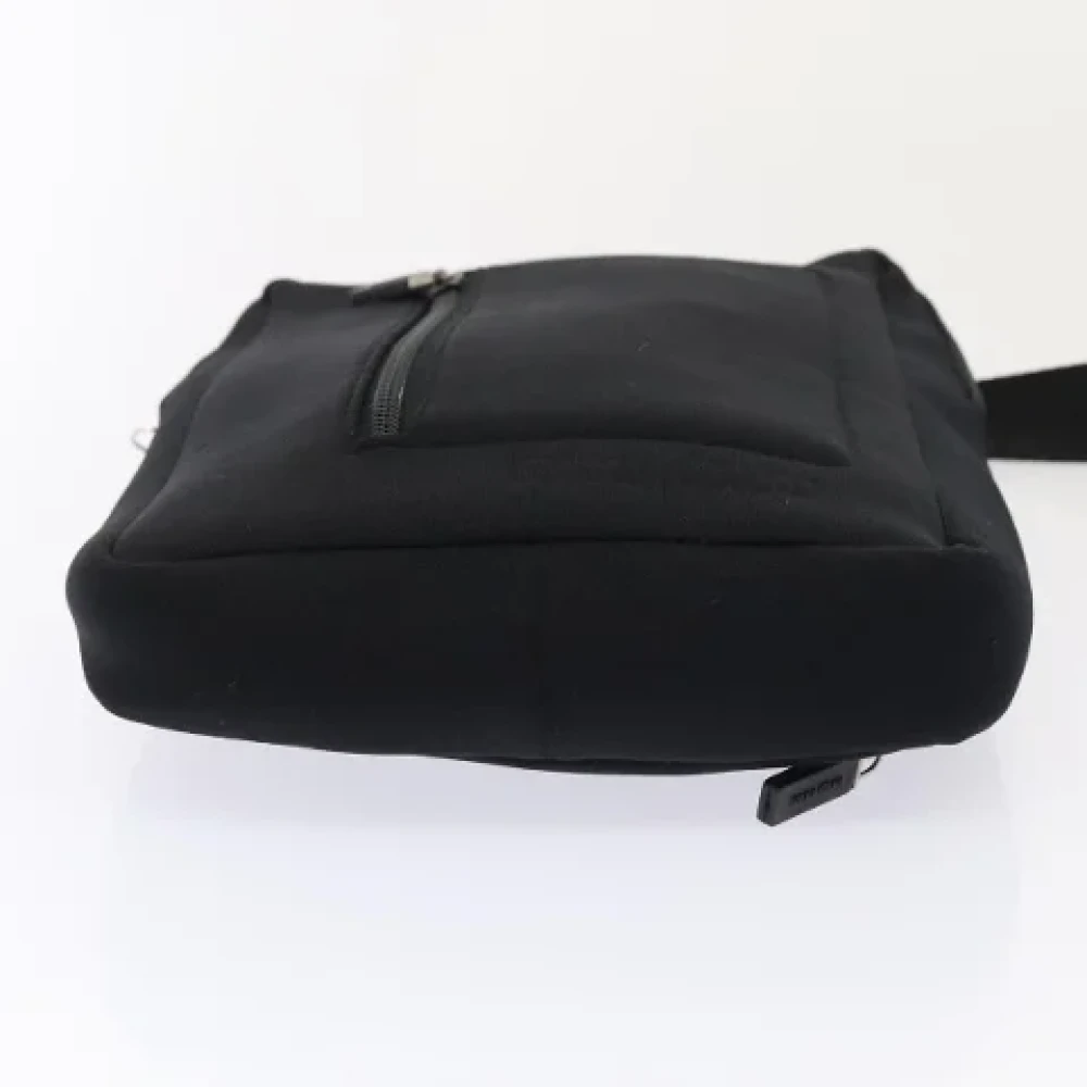 Miu Pre-owned Nylon shoulder-bags Black Dames
