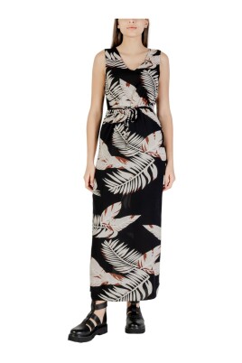 floral-v-neck-maxi-dress