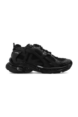 runner-sneakers
