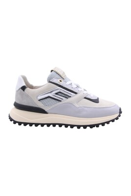 stylish-sneaker-galmaarden
