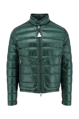 green-jackets-with-zip-closure