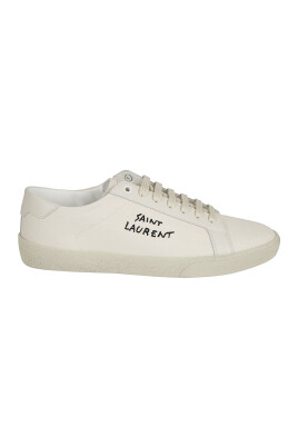 classic-white-sneakers