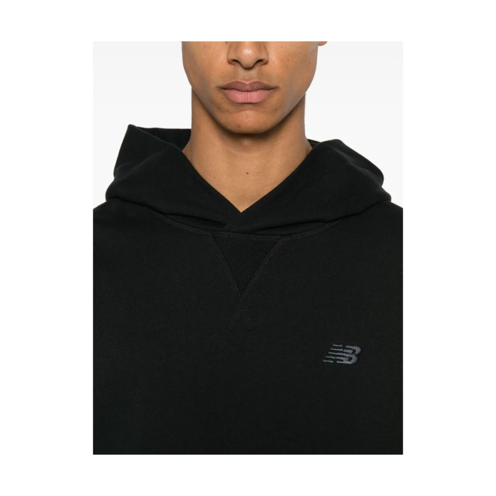 New Balance Zwarte hoodie met geborduurd logo Black Heren