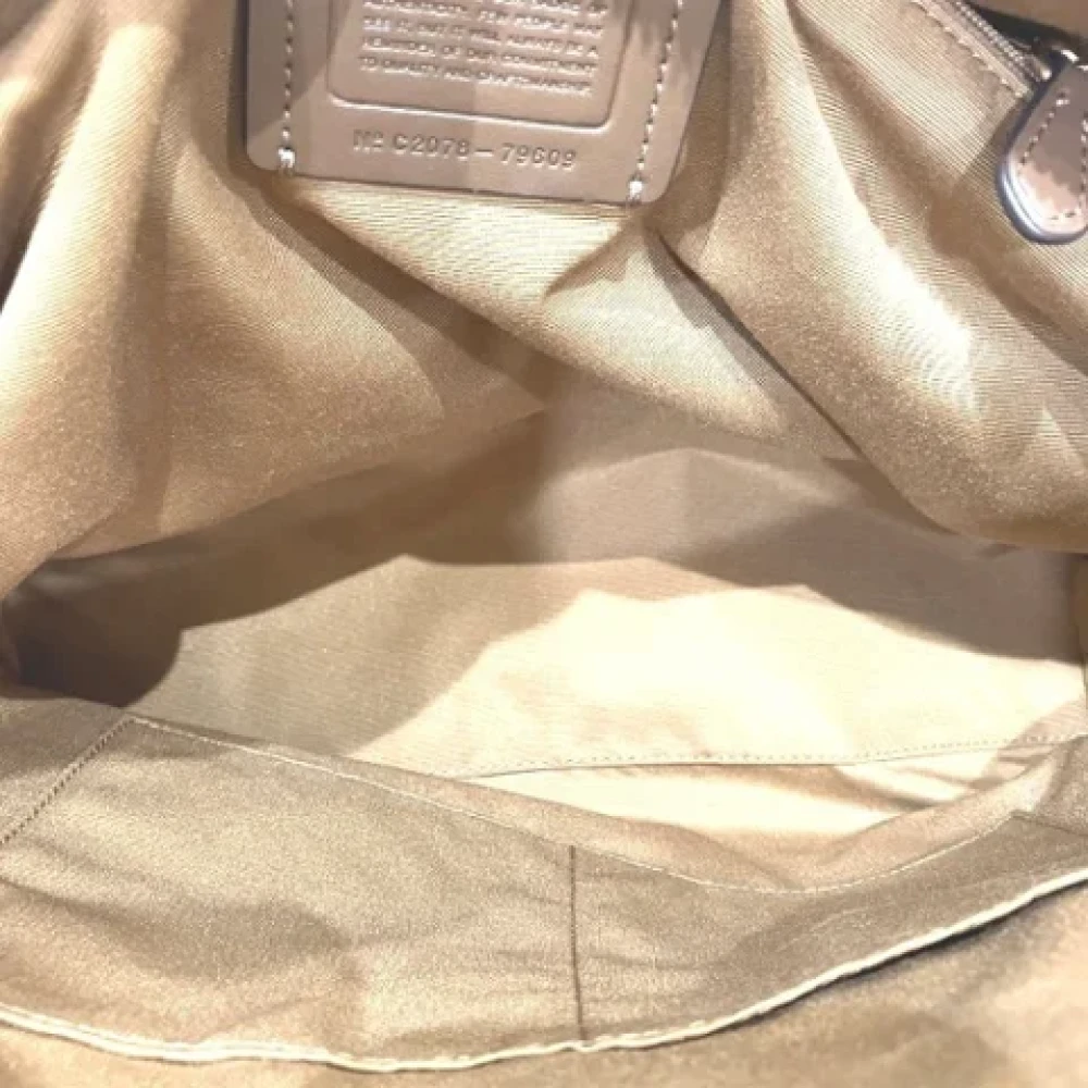 Coach Pre-owned Leather shoulder-bags White Dames