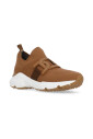 bruine-sneakers-met-leren-kettingdetail
