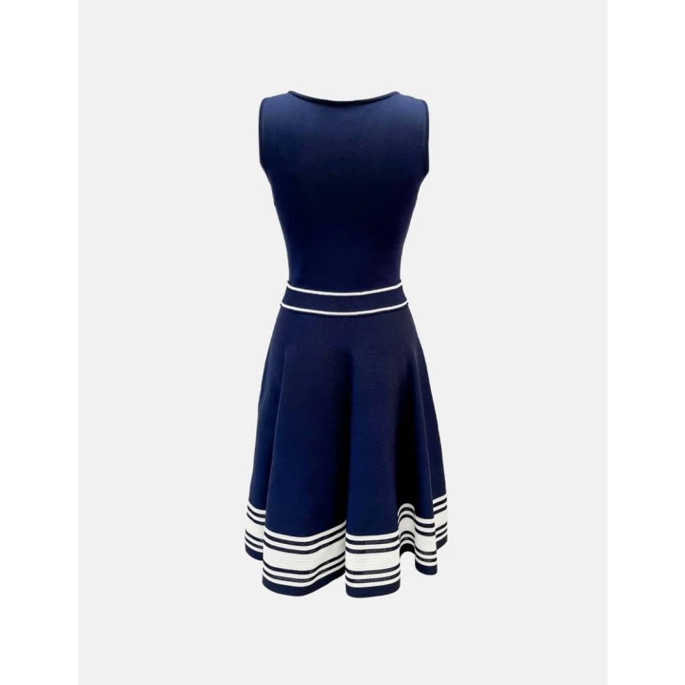 Carolina Herrera Blauwe Navy Jacquard Jurk met Strik Blue Dames