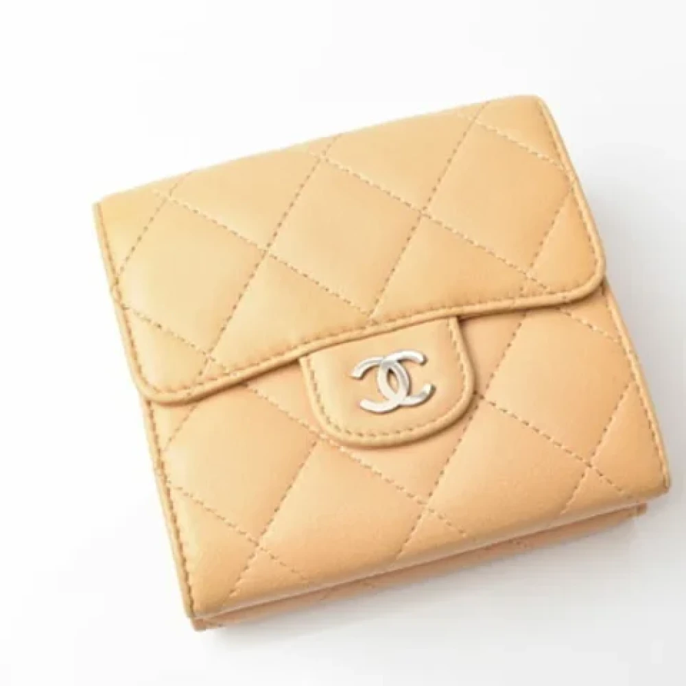 Chanel Vintage Pre-owned Leather wallets Beige Dames