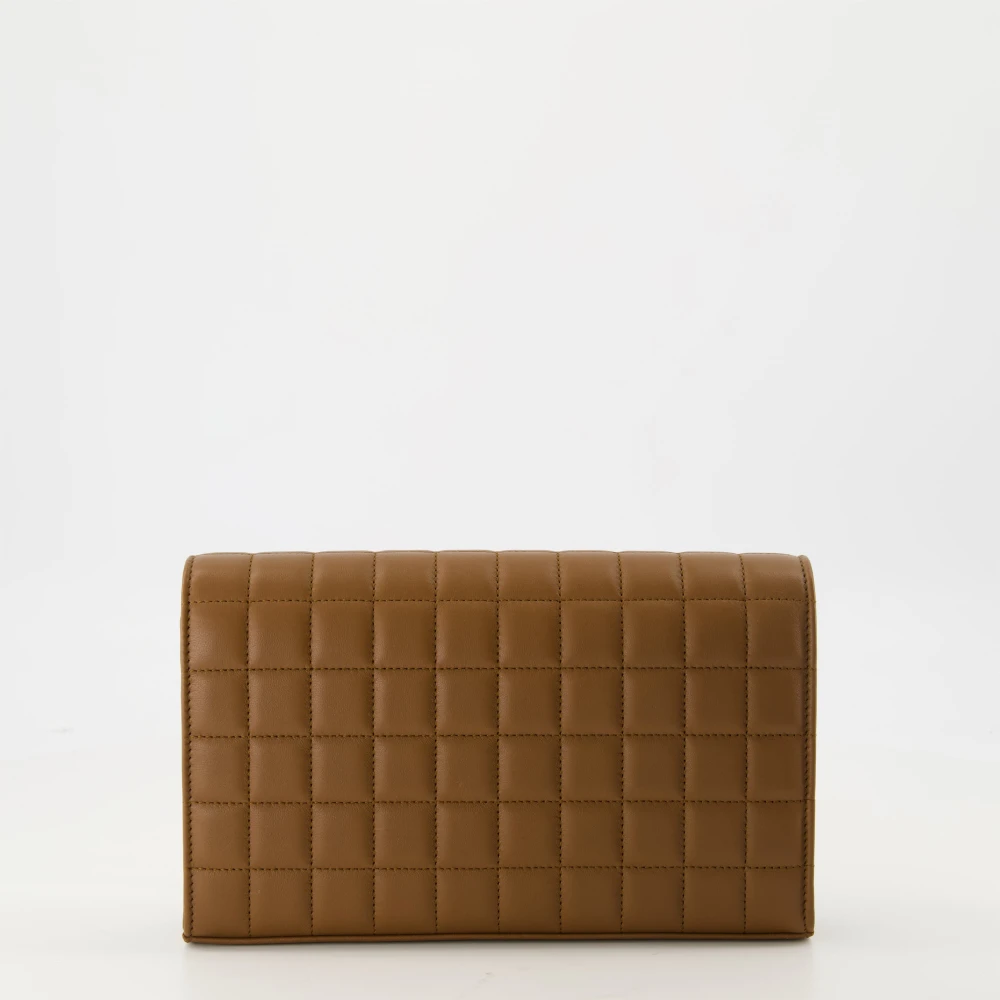 Saint Laurent Gewatteerde Cassandre Clutch Bruin Leer Brown Dames