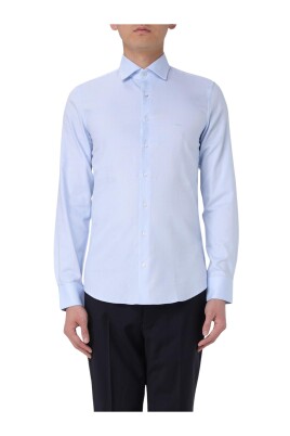 bla-klassisk-button-up-skjorte