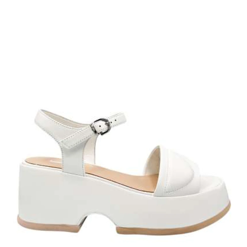 Shoes > Heels > Wedges - - Jeannot - Modalova