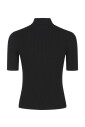 pull-noir-en-tricot