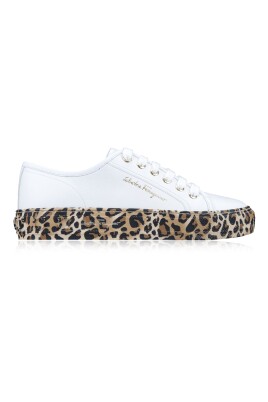 lader-sneakers-med-snorning-for-kvinnor