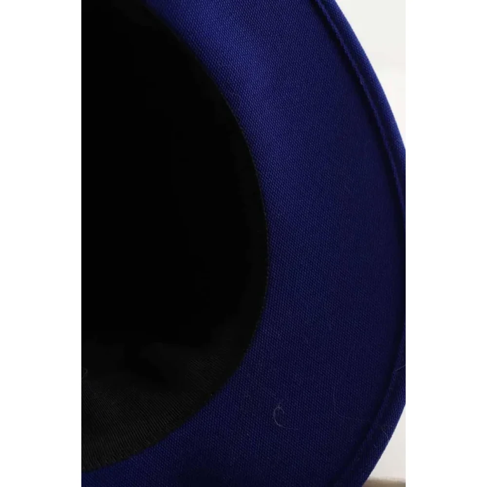 Hermès Vintage Pre-owned Wool hats Blue Dames