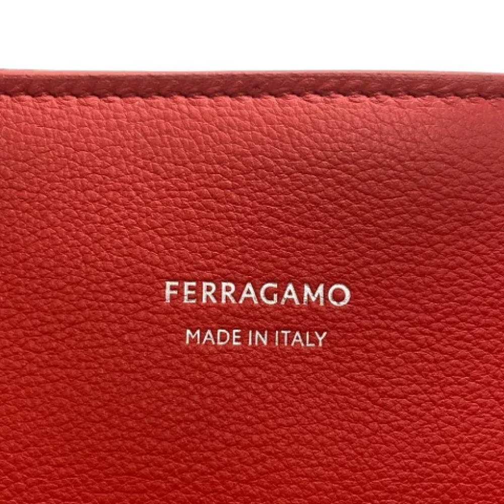 Salvatore Ferragamo Pre-owned Leather handbags Red Dames
