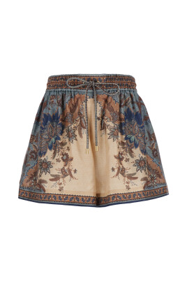 multifargade-avslappnade-shorts-ascension-stil