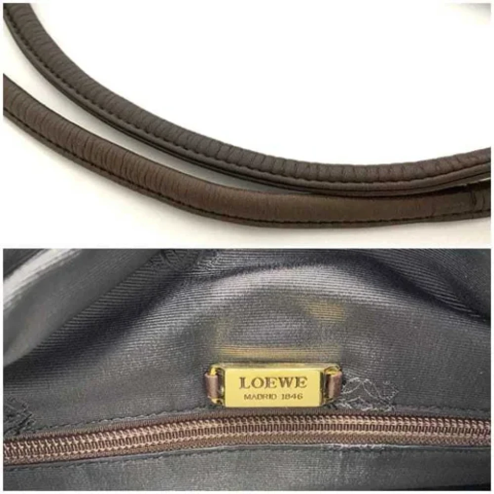 Loewe Pre-owned Leather shoulder-bags Brown Dames