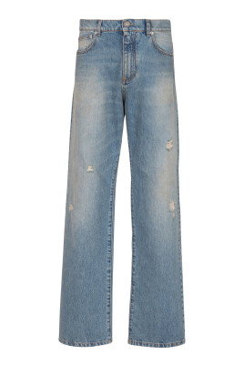 loose-fit-blue-denim-jeans
