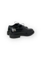 chaussures-en-cuir-lacees
