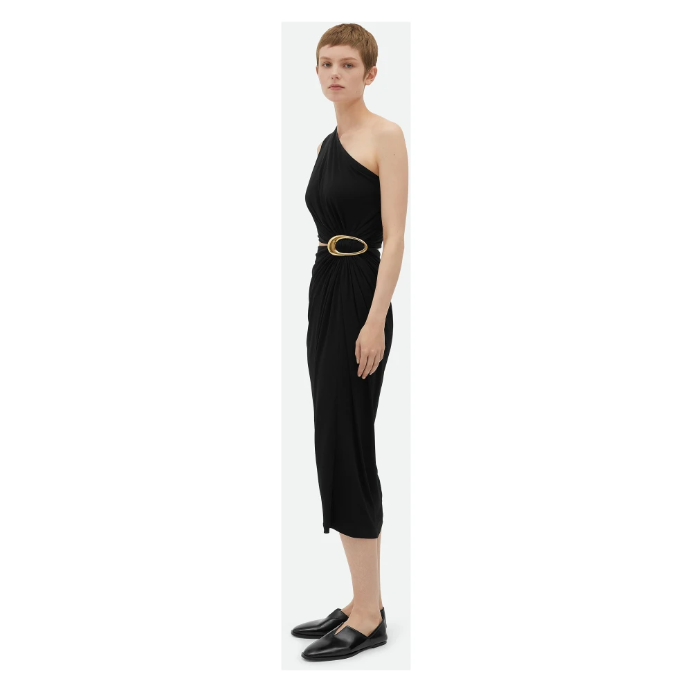 Bottega Veneta Zwarte Asymmetrische Crêpe Effect Jurk Black Dames
