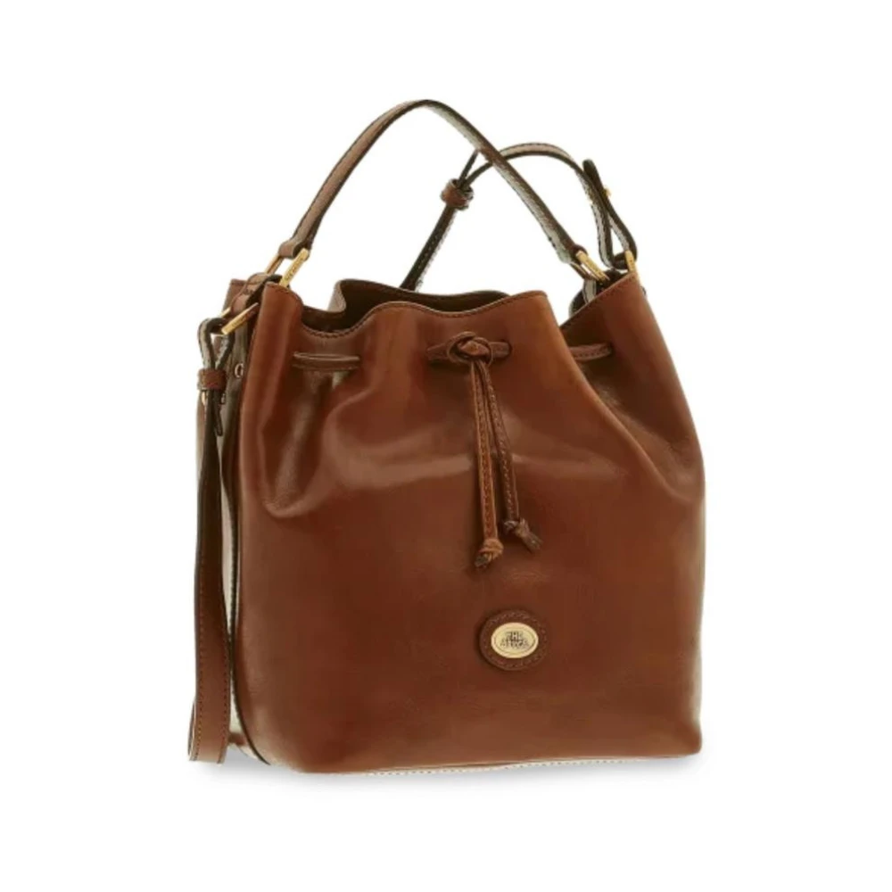 The Bridge Vrouw Bruin Secchiello Story