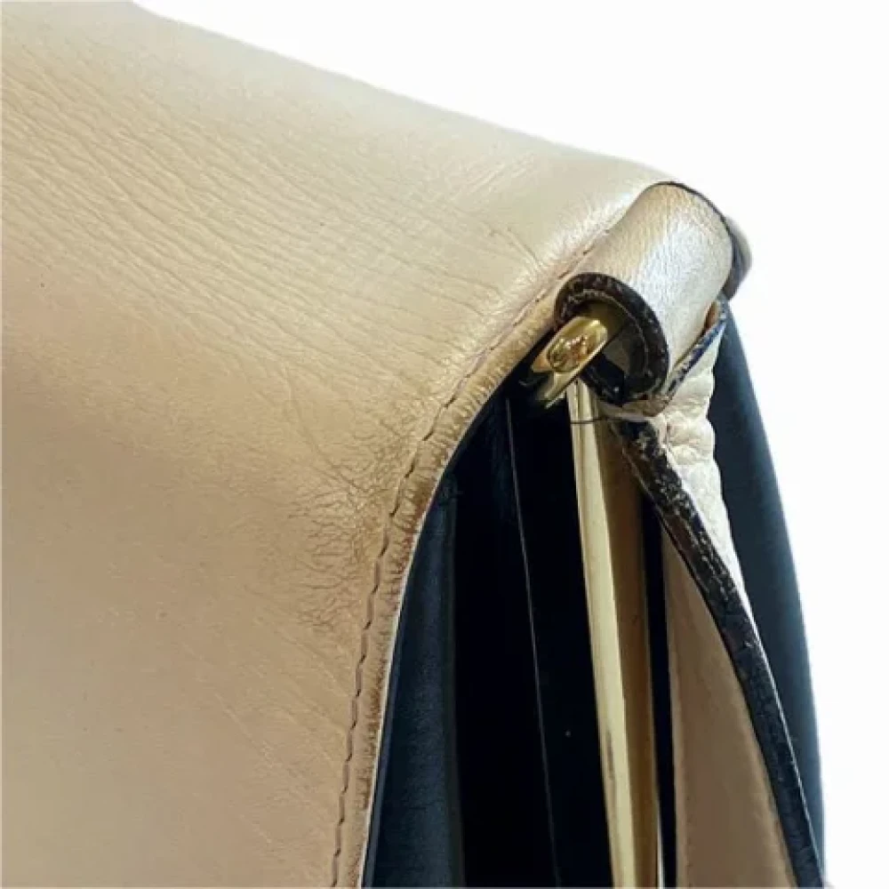 Bvlgari Vintage Pre-owned Leather shoulder-bags Beige Dames