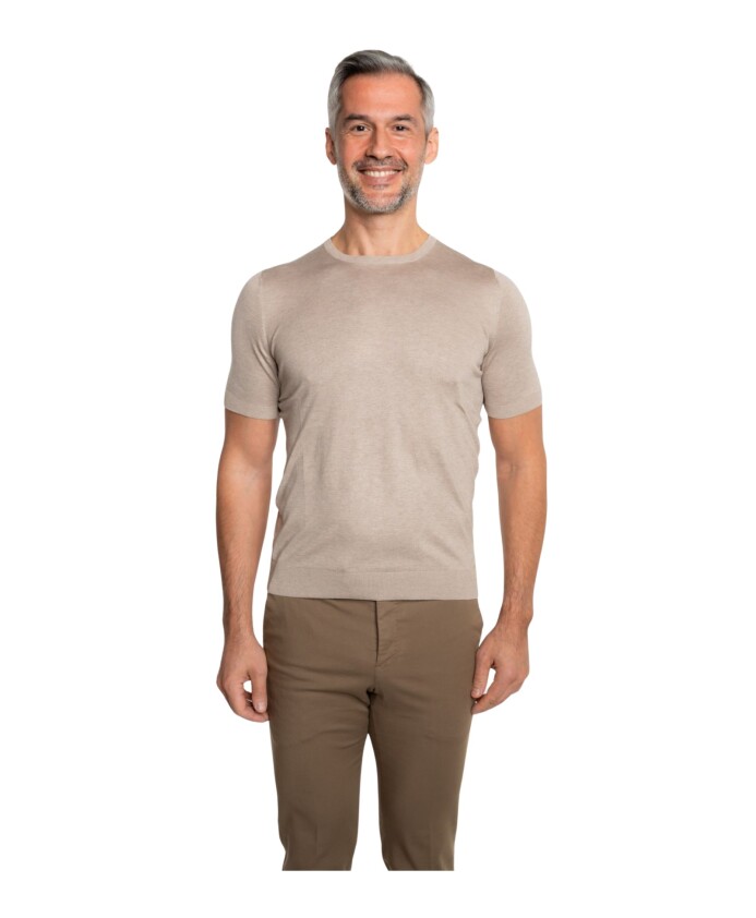 chemise-en-soie-a-manches-courtes