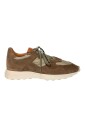 sneaker-en-daim-noisette-fait-main
