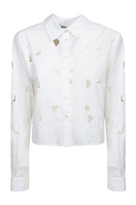 t-shirt-blanc-and-polo-vetements-pour-femmes
