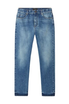 blue-denim-jeans-with-classic-style