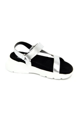 Silverlädersandal