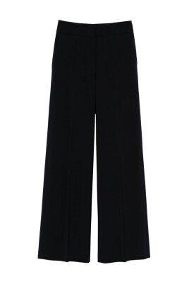 blue-trousers-stylish