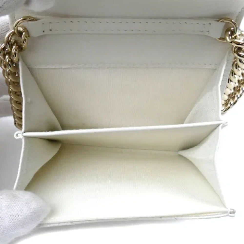 Chanel Vintage Pre-owned Leather shoulder-bags White Dames