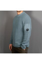 pull-en-tricot-col-rond-bleu