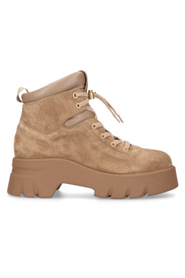ankle-boots