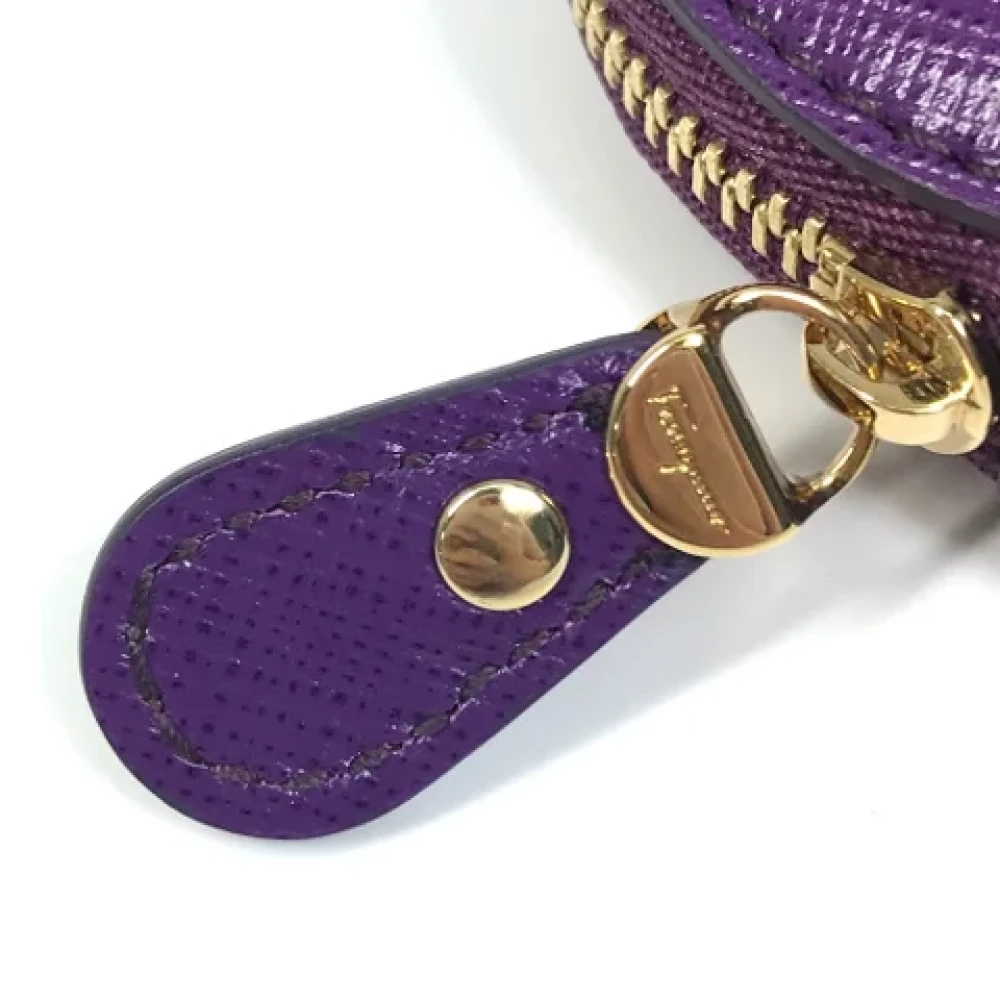 Salvatore Ferragamo Pre-owned Leather wallets Purple Dames