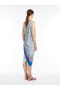 robe-decontractee-bleue-coupe-reguliere