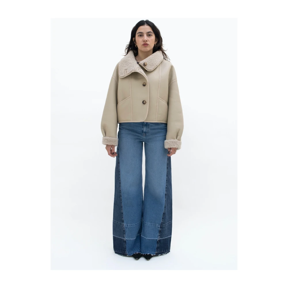 Just Things we Like Aimi Omkeerbare Shearling Jas Beige Dames