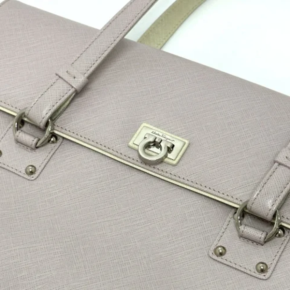 Salvatore Ferragamo Pre-owned Leather handbags Pink Dames