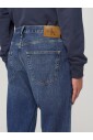 jean-coupe-decontractee-en-denim